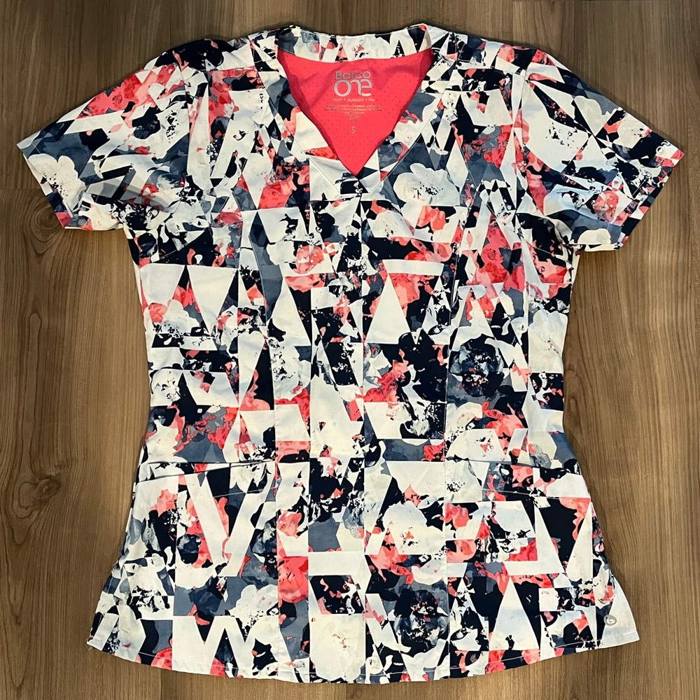 Barco One Scrub Top